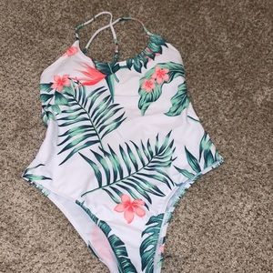 Shein bathing suit size L